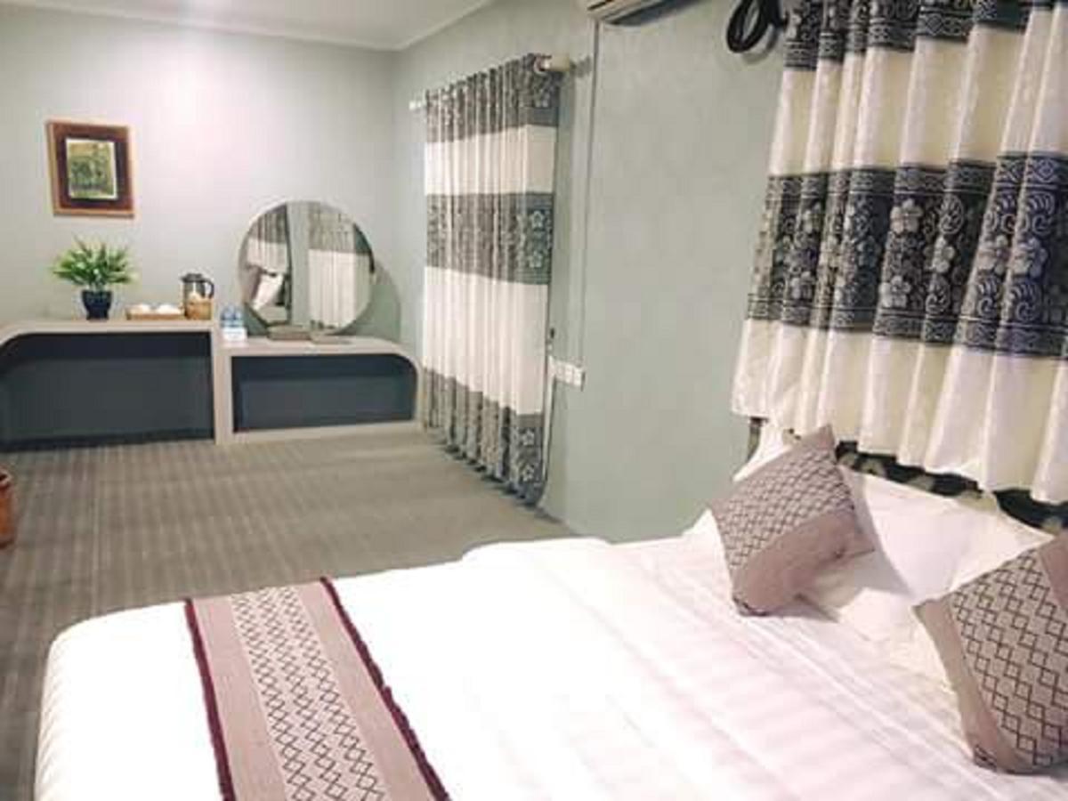 Thiha Bala Hotel Pyin Oo Lwin Eksteriør billede